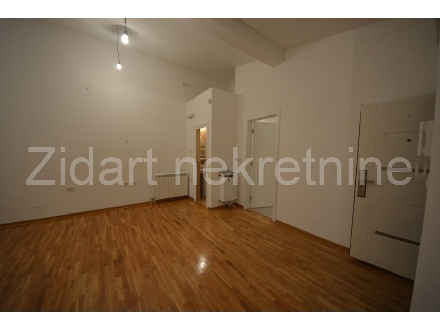 Квартира, 688 м², 138 000$ — FAKTOR
